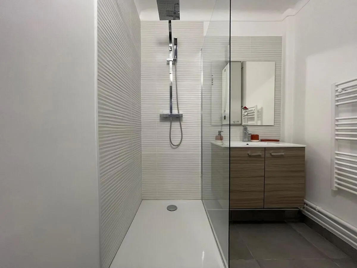 L'Artiste - Centre Ville Valence Apartman